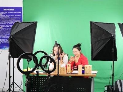 封闭运营缺乏限制……私域直播乱象待破局