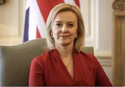 特拉斯接受英国女王任命，正式成为英国首相