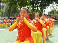 汉服、陶笛、古韵……一群师生这样礼赞祖国