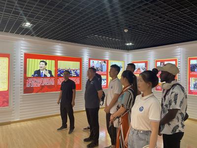 山东科技大学：中外研究生赴西部社会实践，切身感受新疆新发展