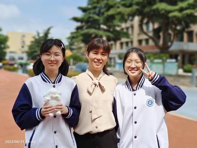 辛“芹”化作爱——青岛市“教书育人楷模”王圣芹