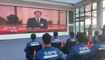 张连钢亮相“党代表通道”：继续坚定不移地走自主创新之路