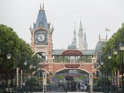 上海：组织医护人员进入迪士尼乐园，已完成全部在园游客核酸采样