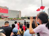 国庆节升旗现场实拍：燃！盛世华诞，祝福祖国