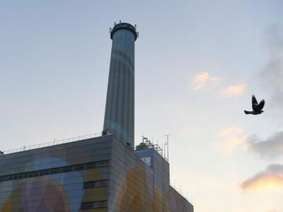 寒冬将至，30多艘赴欧液化天然气船却流浪海上？