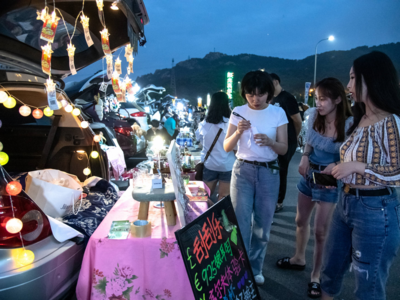 应有尽有！“后备厢集市”兴起，能挣钱吗？