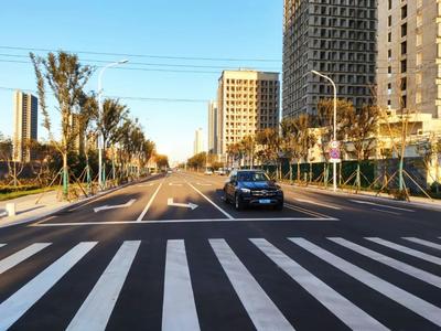 双向四车道，文典路全线建成通车