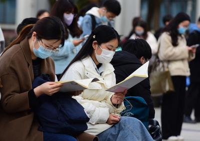 2023年度国考已有岗位竞争超1300:1，如何看待热门岗位？