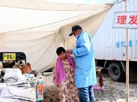 实拍灵山卫大集：画面有点费“哈喇子”，当心