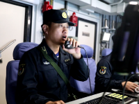 炮火轰鸣高能图：平顶山舰黄海猎“鲨”时刻