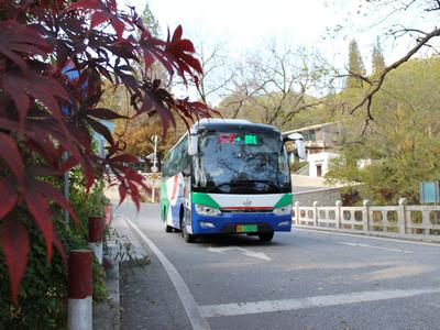 周末乘公交沉浸式赏崂山秋景，这里有份攻略请查收→