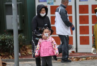 3岁以下婴幼儿如何避免感染新冠病毒？专家建议