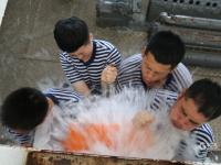 水与火的较量！舰艇“消防员”技能大比武画面忒燃 