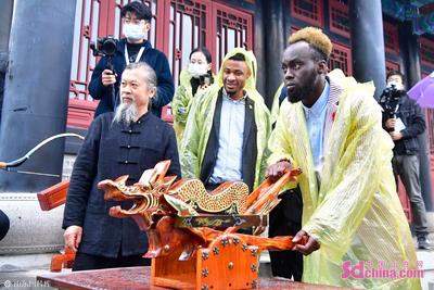 【你好，孔子】图说丨国际网红尼山研学活动走进颜府、颜庙