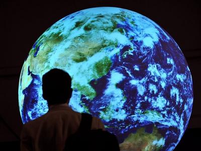 国际单位新增4个“词头”：地球重6ronna克，电子重1ronto克