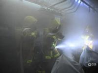 水与火的较量！舰艇“消防员”技能大比武画面忒燃 