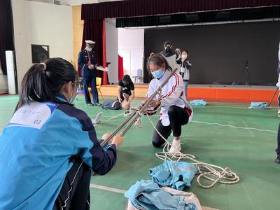 青岛市首届中小学生存教育技能大赛暨幼儿生存游戏活动开赛