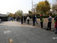 有种战“疫”，叫井然有序！多图直击核酸检测现场