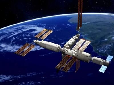 中国空间站梦天实验舱8个科学柜陆续开机，即将开始在轨测试