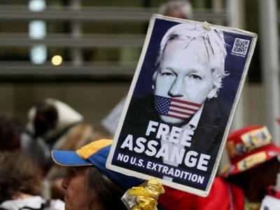 澳大利亚总理呼吁美国停止追究“维基揭秘”网站创始人阿桑奇的法律责任