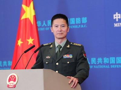 国防部新闻发言人谭克非就美通过“2023财年国防授权法案”答记者问