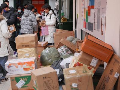交通运输部：集中解决邮件积压问题，重点保障药品、民生物资配送