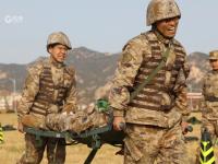 北部战区某比武现场：硝烟弥漫，兵哥哥战斗力拉满