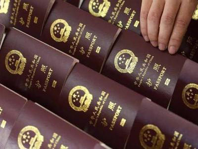 即日起，中国驻韩使领馆暂停签发韩国公民赴华短期签证