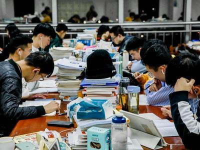 2023国考周末开考，多地提示佩戴N95口罩