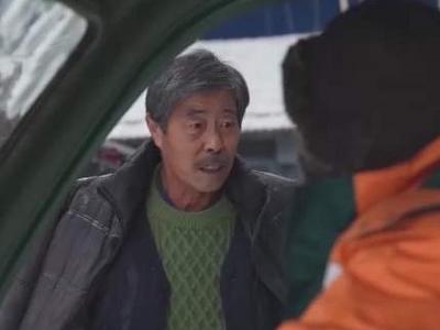 兔年春晚，众多知名演员给他当配角！为什么选中他？