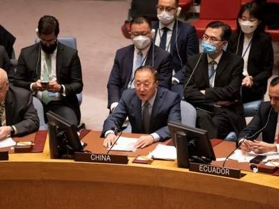 安理会会议上，中方点名美国！