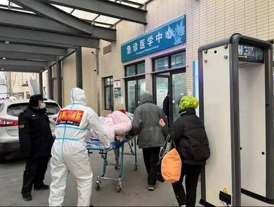 生命至上！120院前急救车组24小时与“死神”赛跑