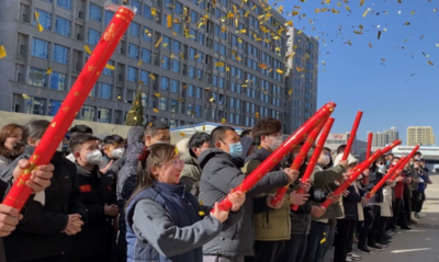 关爱员工   从心出发——海尔电子塑胶工会春节后组织欢迎员工返厂仪式
