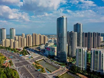 “购买三套以上住房原则上不支持”，微博热搜第一！