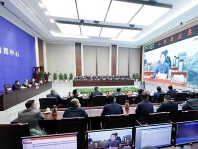 林武检查调度春节假期值班值守和重点工作