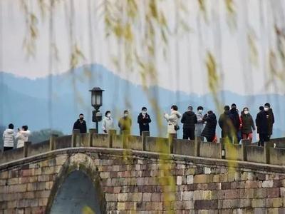 全国大部掀起升温潮，江南暖如春分