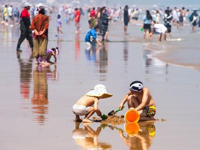 中国气象局：2022年夏秋季高温创历史纪录