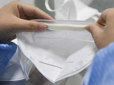 普通外科口罩无法阻挡奥密克戎？什么情况下要戴N95？专家回应