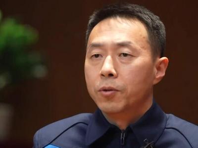 太空中松开双手啥感觉？蔡旭哲讲述首次舱外救援演练