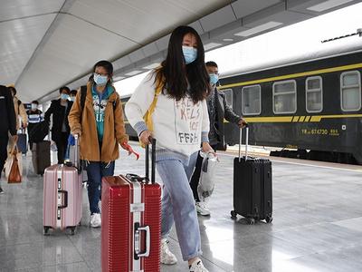 学生返校火车票怎么买最划算？今年有这些新变化！
