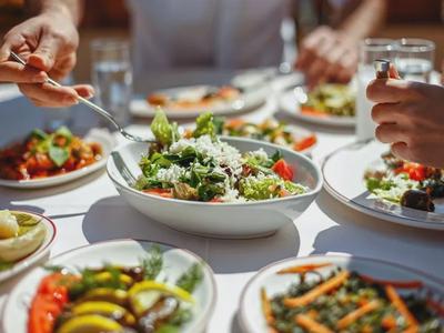 阳康老人体重下降、依旧虚弱？这样食疗最补营养！