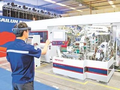 攻坚“变轨”，竞逐新赛道——工业经济高质量发展一线调查报告（上）