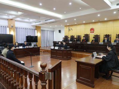 为主动赔偿劳动者的企业及时出具《诚信履行证明书》，城阳法院推出助企解忧新招