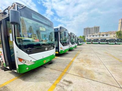 公交车道空时能让社会车辆用？专家建议优化路权分配