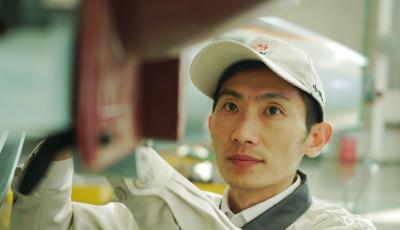 住青全國人大代表履職故事 | 李文龍：匠心雕琢高鐵“金名片”
