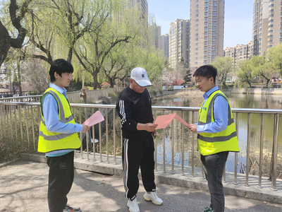 市北双山街道联合中建筑港发出“绿色祭扫”倡议