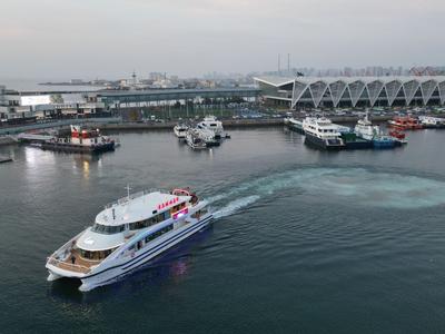 全市首条“一程多站”式海上旅游线路开通，奥帆中心往返邮轮母港航线带客通航