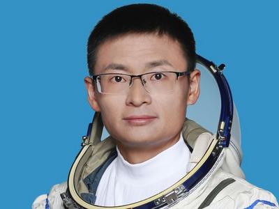 航天员戴眼镜会有影响吗？专家解读