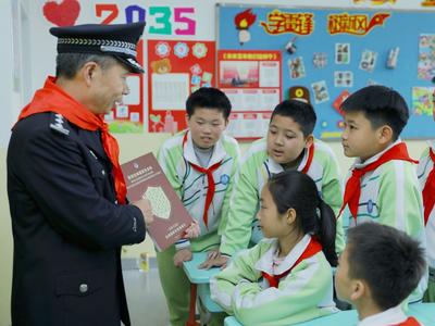 教育部：有条件的地方要将法治实践教育纳入中小学课后服务范围