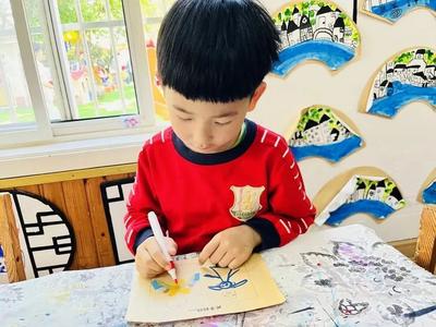 谢谢你陪我长大——市南区江西路幼儿园举行母亲节活动